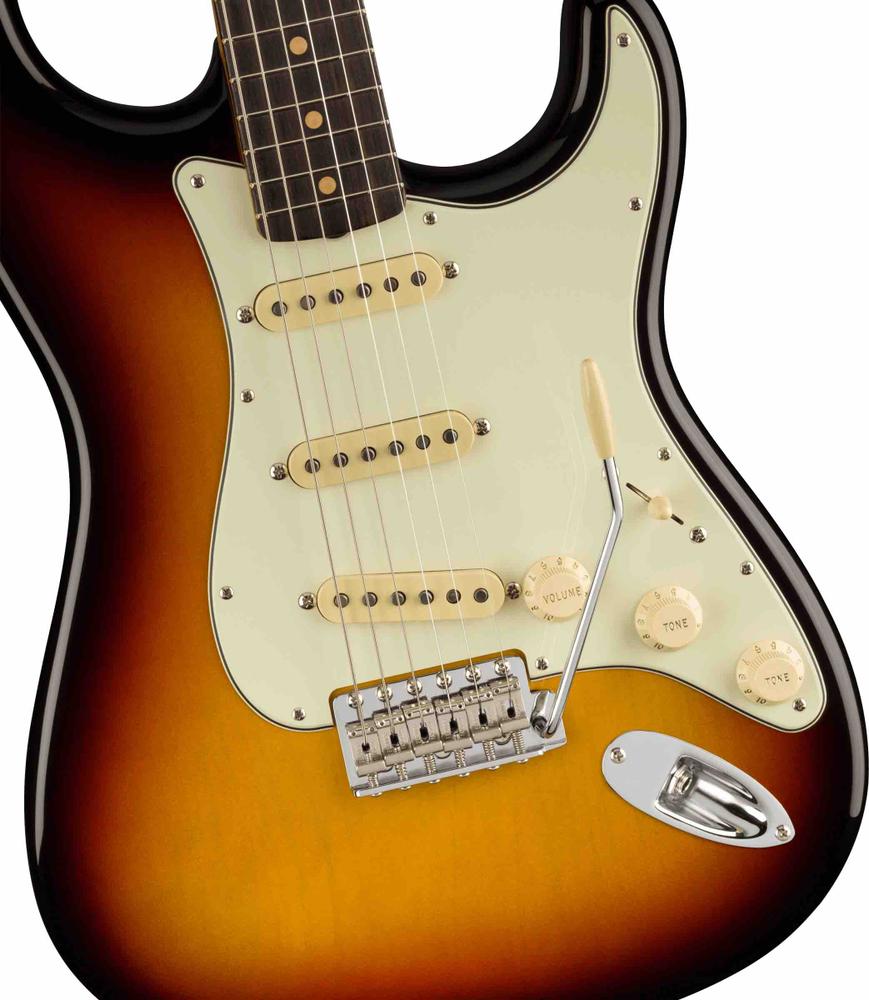 American Vintage II 1961 Stratocaster®, Rosewood Fingerboard, 3-Color Sunburst  