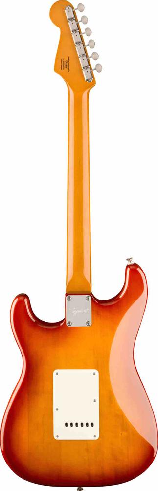 Limited Edition Classic Vibe™ '60s Stratocaster® HSS, Laurel Fingerboard, Parchment Pickguard, Matching Headstock, Sienna Sunburst 