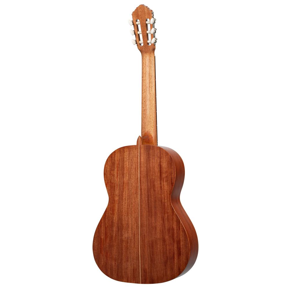 ORTEGA Traditional Series 4/4 Classic Guitar 6-String + Pro Gigbag